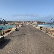 Maybe you would like to learn more about one of these? Fotos Bei Faro De Punta Tarifa Isla De Las Palomas