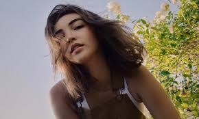 Savannah Summer's Instagram, Twitter & Facebook