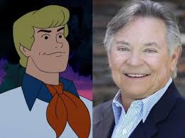 É buéda maluco pensar que o Frank já faz a voz do Fred há tanto tempo,  tipo, uau, não consigo imaginar uma voz melhor para ele! : r/Scoobydoo