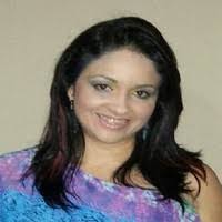 Adriana Oquendo's Instagram, Twitter & Facebook