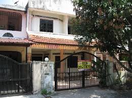 Nah, rumah mewah itu banyak macamnya, dari gaya klasik sampai modern. Rumah Teres Pjs 5 Bandar Sunway Petaling Jaya Untuk Dijual Ejen Hartanah Berdaftar House For Sale In Petaling Jaya Harga Rumah Market Value Agensi Bumiputera Melayu Muslim Hartaprima Com