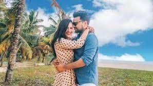 Indian content creator who, along with his wife prerna malhan, became one half of the wanderers hub youtube channel. Wanderers Hub Real Name Date Of Birth Age Height Profession Husband Family Income