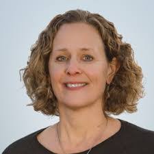 Jen Karp's Instagram, Twitter & Facebook