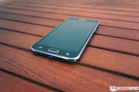 Test Samsung Galaxy J5 Smartphone ...