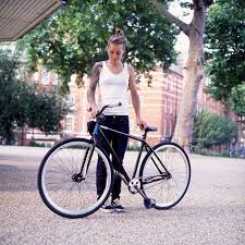 Love Those Rims Madchen Auf Fahrradern Radfahren Fahrrad