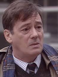 Drop the Dead Donkey: Season 6, Episode 2