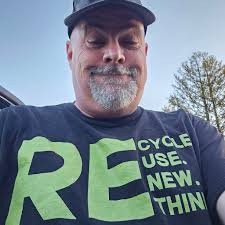 What's the story behind the wolf howling at night?