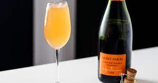 Silver Daisy Sparkling Rum Cocktail Recipe Recipe Rum Cocktail Recipes Rum Cocktail French 75