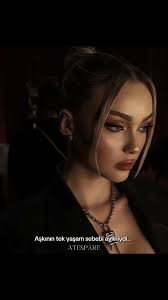 "bazen tek yaşama sebebin bir insan olur bu hayata... " #aylin #abla #özlem  #veda #aşkınerizgi #ateşpare #özlem #an #dayan #yaşamak