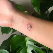 21.09.2015 · you can look at these symbols and their meanings, internet explorer icons meaning. Internet Explorer Logo Done With A Tight 3rl My Ig Is Conorhealee If Anyone Wants To Take A Look Thanks Sticknpokes