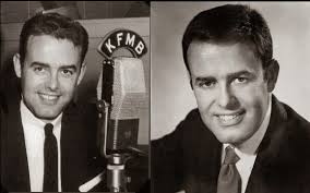 In season five and early season six Geoff Edwards played the role of Geoff  Powers, Bobbie Jo's love interest. While his character was interested in  journalism and in being a reporter, there