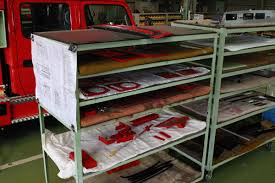 製造の様子 日本ドライケミカル株式会社