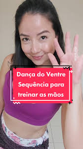 Se você quer ter mãos bonitas e mais presentes na sua dança não pode  deixá-las abandonadas. Se você dá toda a atenção para desenvolver suas  habilidades com os quadris, as mãos também precisam. Essa ...