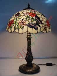 Tiffany Table Lamp Butterfly And Flower Tiffany Table Lamps Tiffany Glass Art Lamp