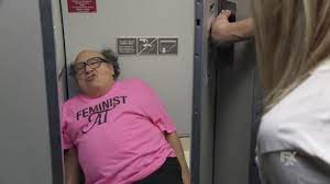 Watch it's always sunny in philadelphia season 10 episode 1 : It S Always Sunny In Philadelphia The Gang Beats Boggs Ladies Reboot Tv Episode 2018 Imdb