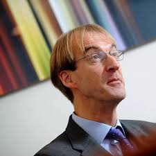 Forget all the doom and gloom the global economy is in good shape says  leading economist Kevin Gardiner