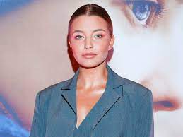 Julia wieniawa zdradza kolejne triki urodowe. Julia Wieniawa Najslawniejsza Gwiazda Wiek Wzrost Waga Instagram Kariera Partner