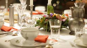 Bowls on table are empty. Hd Wallpaper Closeup Of Formal Dinner Table Setting Christmas Festive Plate Wallpaper Flare