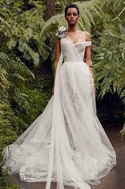 Vera Wang Bridal Spring 2020 Collection Vera Wang Bridal Wedding Dresses Short Wedding Dress
