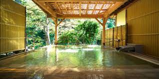 温泉 | 山梨の温泉旅館「真木温泉」 - 全室露天風呂付き客室の宿