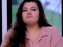 Taryn Lawrence's Instagram, Twitter & Facebook