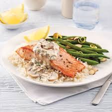 Salmon Fillets White Wine Mushroom Sauce 5 Ingredients 15 Minutes Clean Eating Food Fish Recipes