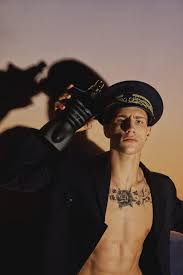 Parfaitement sculpté et presque vivant, cet homme se montre aussi puissant que sexy. All Aboard Jean Paul Gaultier Sets Sail In Duty Free With New Le Male Le Parfum Edition Duty Free Hunter Duty Free Hunter