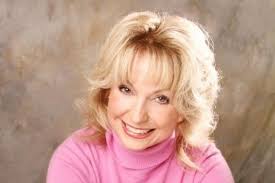 Who is Suzanne Niles dating? Suzanne Niles boyfriend, husband