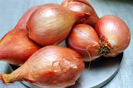 Caramelized Shallots Smitten Kitchen Sprinkle the top of your scalloped potatoes with the romano cheese and bake for 5 more minutes or until the top is lightly browned. smitten kitchen