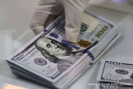 Kurs Dollar Rupiah Di Bca Hari Ini Jumat 11 Desember Intip Sebelum Tukar Valas