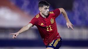He started his football career with ud las palmas in 2019. Pedri S Spain Debut Just The Start For Barcelona Kid Who Has Potential To Be One Of Game S Best
