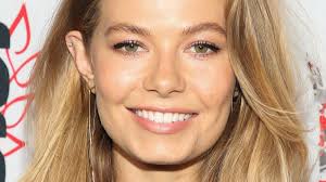 Why Cassandra From NCIS: Hawai'i Season 2, Episode 4 Looks So Familiar