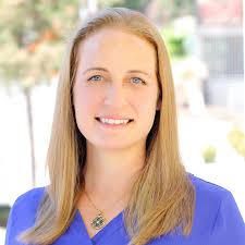 Amanda Inskeep's Instagram, Twitter & Facebook