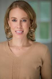 Anne Berkeley's Instagram, Twitter & Facebook