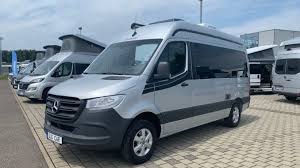 Hymer Duocar S Un Fourgon Pour Deux Personnes Hymer Fourgon Duo Camper Campervan Fourgon New Fourgon Vans Fourgon Amenage