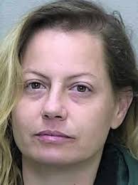 Lora Seymour's Instagram, Twitter & Facebook