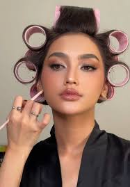 A bashful Lorax #lorax #sfxmakeup #makeupartist #creativemakeup