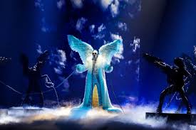 Het festival heeft de naam te danken aan het eurovision tv distribution network, een onderdeel aan het songfestival kan ieder actief lid van de ebu meedoen, waardoor ook enkele landen die net. De Broccolirel Een Beledigde Dictator En Vrolijke Liedjes Maken Het Songfestival Virusbestendig Enigszins Dan Trouw
