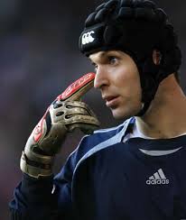 Peter Cech: Goldene Hände, schwarzer Helm