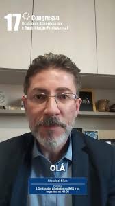 Estamos em contagem regressiva para ter um encontro com o Dr. René Mendes!  O Dr. René Mendes, médico especialista em Saúde Pública e Medicina do  Trabalho, Mestre, Doutor e Livre-Docente pela USP,