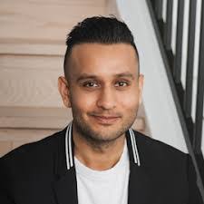 Andrew Ngai's Instagram, Twitter & Facebook