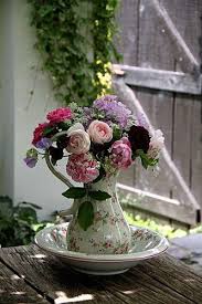 A Little Bit Of Paradise Blumengestecke Schone Blumen Liebe Blumen