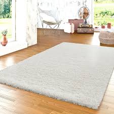 Wer es lieber besonders flauschig mag, der ist mit einem lammfellteppich gut. Flauschiger Hochflorteppich Unifarben Weiss Teppichmax