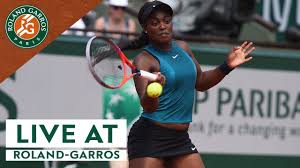 Het commentaar wordt geleverd door matthieu lartot, een journalist van. Live At Roland Garros Preview Of The Women Singles Final Roland Garros 2018 Youtube