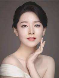 🍑 Happy Birthday Lee Si Young 🍑