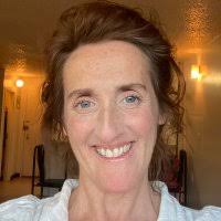 Aedín Moloney (@AedinMoloney)