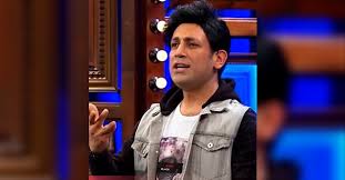 cumhuriyet sosyal medya trolleri, güldür güldür programı ekibinin 5 sene önce sette açtıkları berkin elvan ölümsüzdür pankartını hedef aldı. Guldur Guldur De Sasirtan Ayrilik