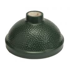 The mini big green egg charcoal grill is a versatile grill and can be used as a grill, oven, or smoker. Oberteil Big Green Egg Mini