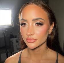 Whitney Pearl Makeup