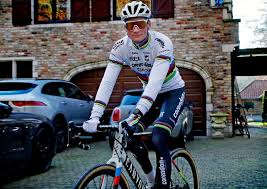 Van der poel was a professional from 1981 to 2000. Van Der Poel Dit Jaar Ook Nog Op Mountainbike Willen Zoveel Mogelijk Wereldbekers Rijden Wielrennen Ad Nl